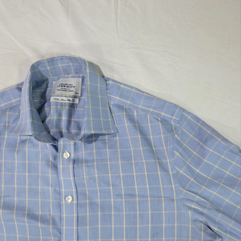 Charles Tyrwhitt Non Iron Slim Fit 100% Cotton Blue Plaid Dress Shirt. 16/36